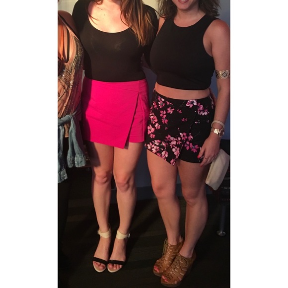 Express Faux Wrap Skort - Magenta - Picture 6 of 6